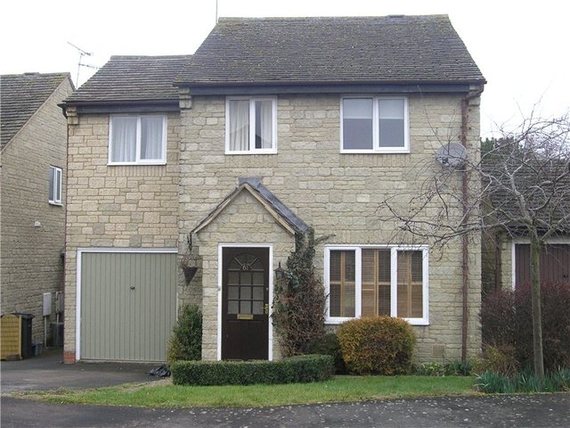 4 bedroom Detached t...